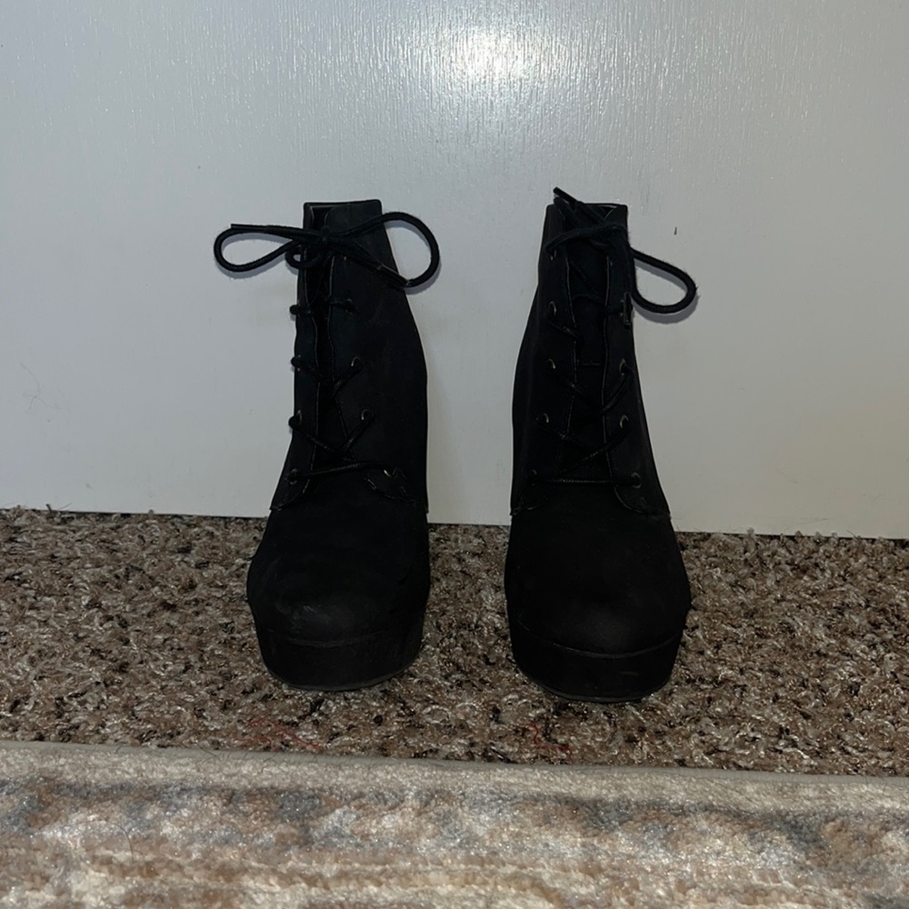Steve Madden high heel black matte boots